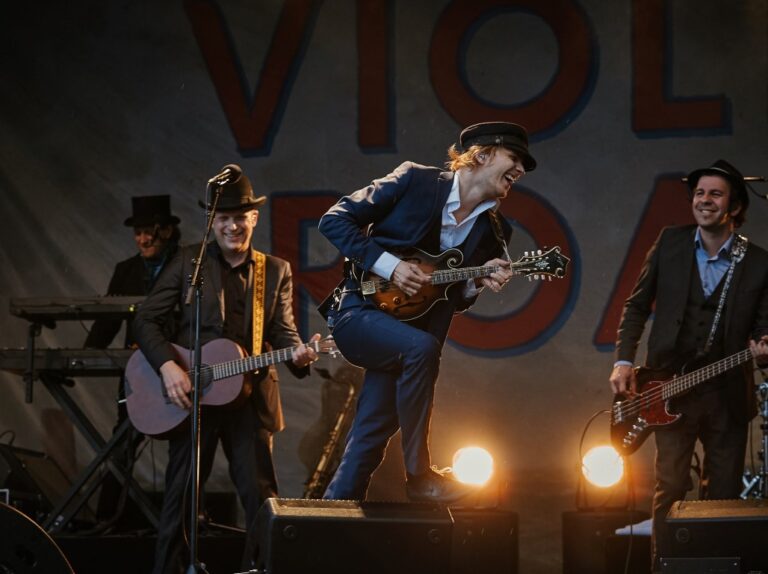 השוואת מחירים הרכבים מוזיקליים